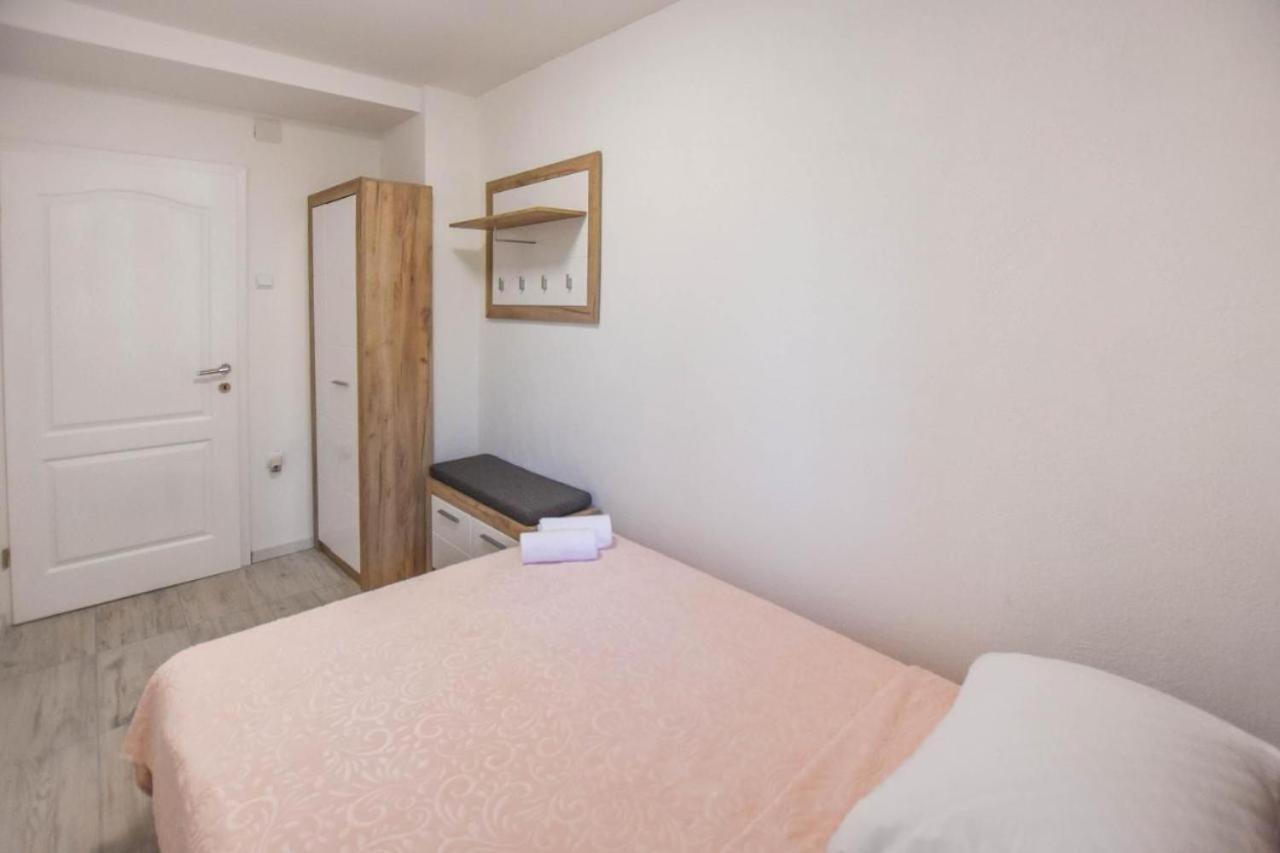Suite Apartment Toni Poljana  Eksteriør bilde